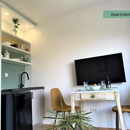 Garden House Podgora (Split-Dalmatia)