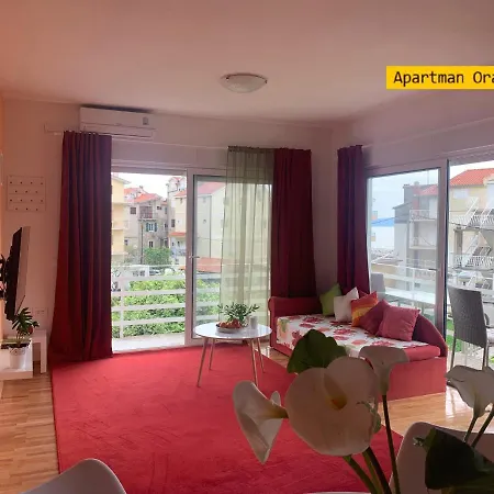 Apartment Garden House *