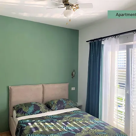 아파트 Garden House *