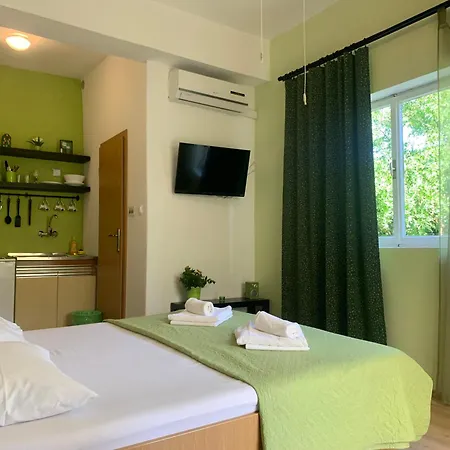 Garden House Podgora