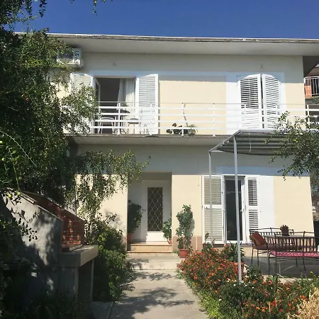 Garden House